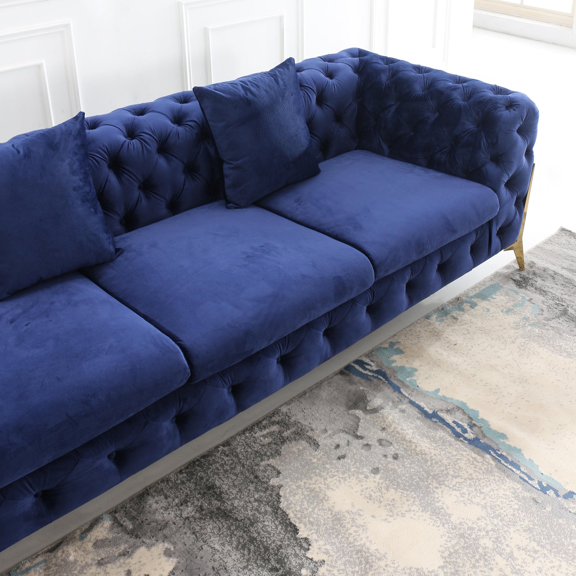 Marilyse Sofa