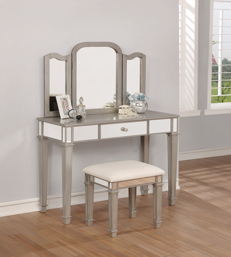 2-piece Vanity Set Metallic Platinum and White