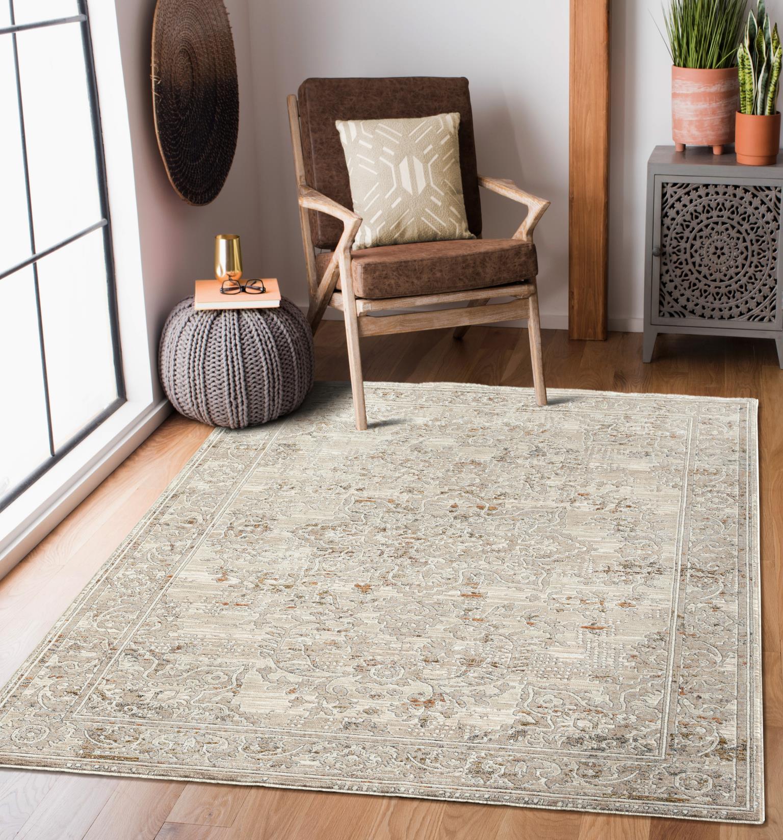 Deymus Area Rug