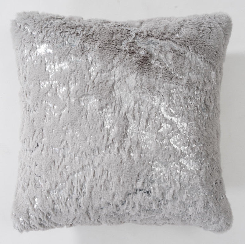 Deneva Pillow