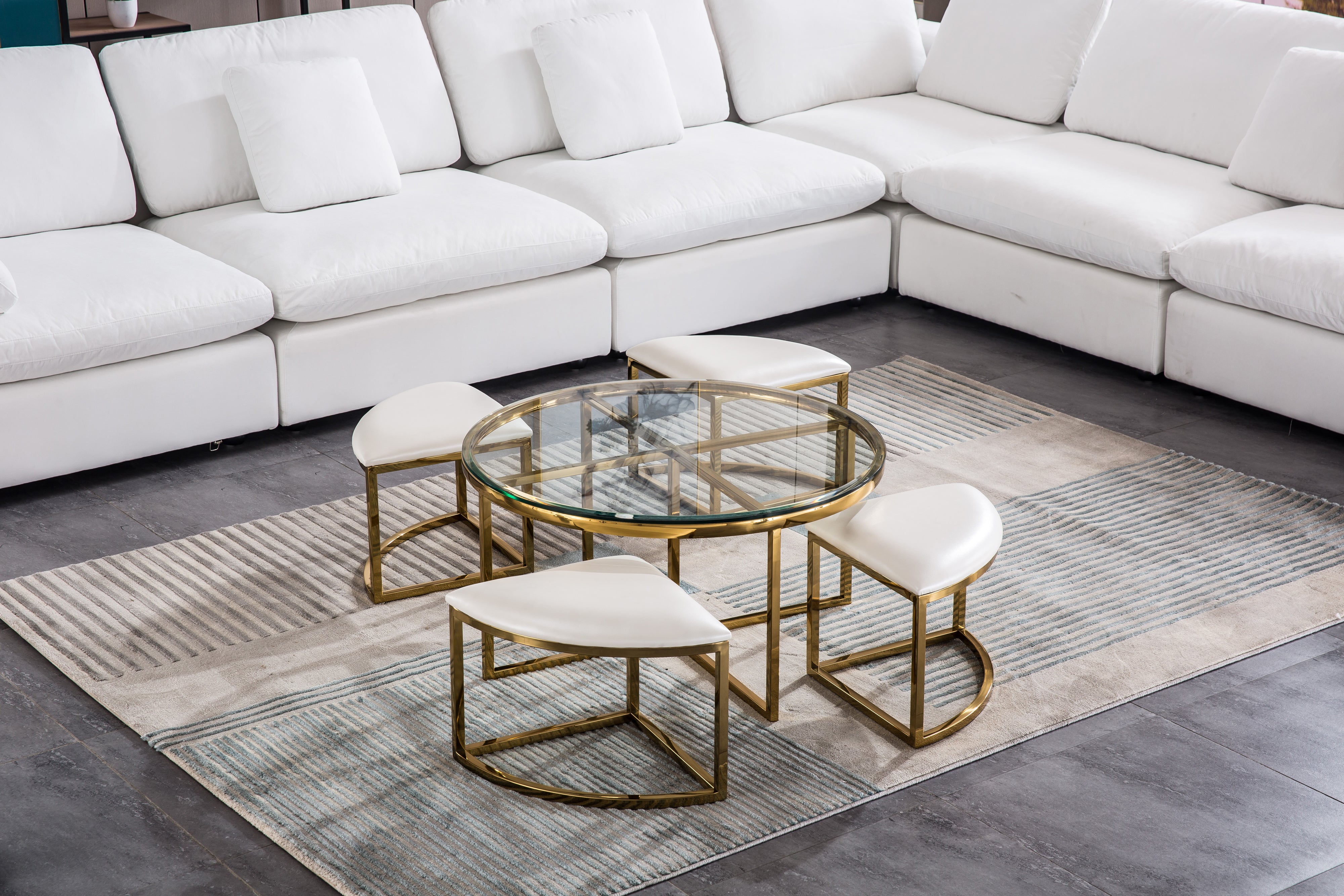 Fineas Coffee Table with 4 Stools