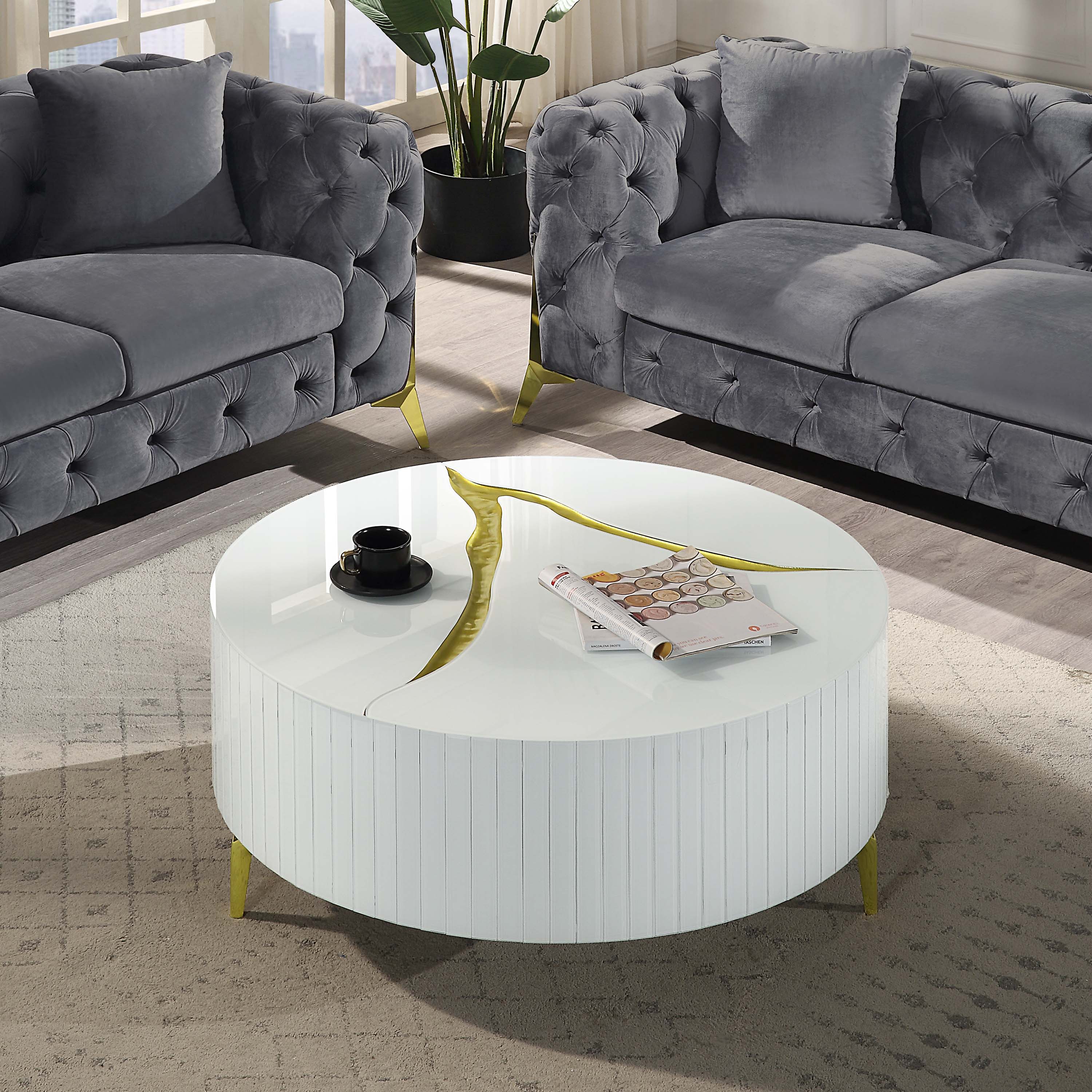 Andrejka Coffee Table